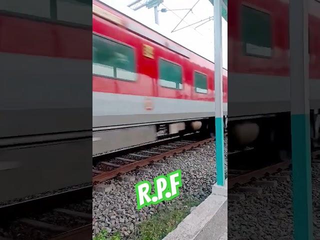 Railway R.P.F.  #youtubeshorts #viralvideo #india #rpf #indianrailways #viralvideo #railway