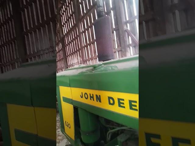 John Deere 620 First start in 2 years