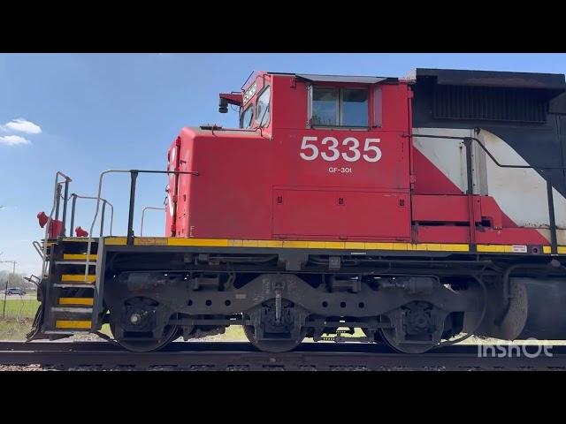 CN L521 with an EMD foamer’s dream lashup!!