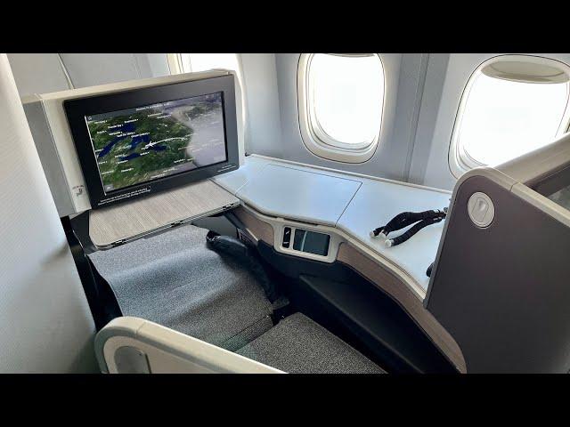 Air Canada Lie-flat Business Class Pods | Boeing 777-300ER | Montréal to Toronto FULL REVIEW