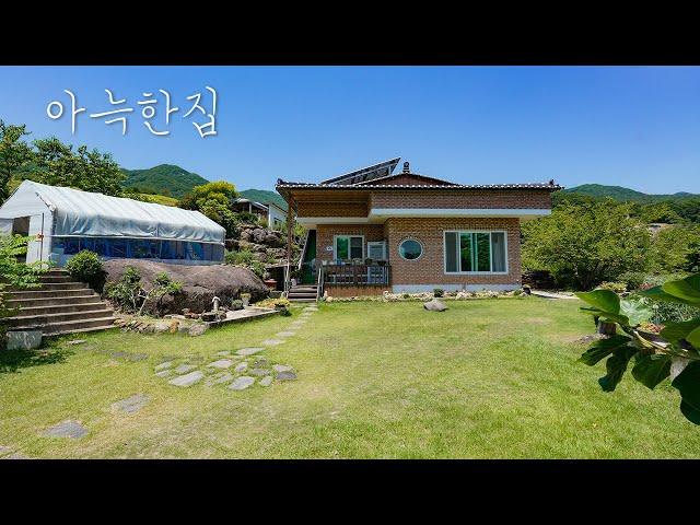 Jirisan foothills ~ A detached house in a clean area with a cave  #Koreanhouse