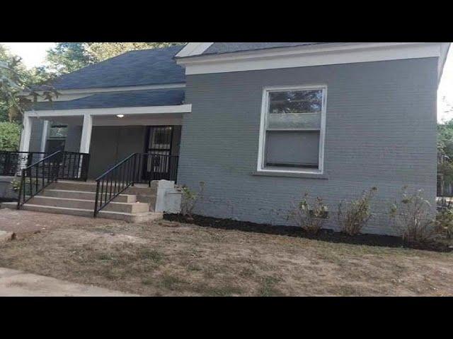 1637 SOUTHERN, Memphis, TN Presented by Melissa Thompson.