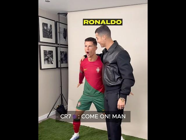 Reactions of Players vs Wax Statues 