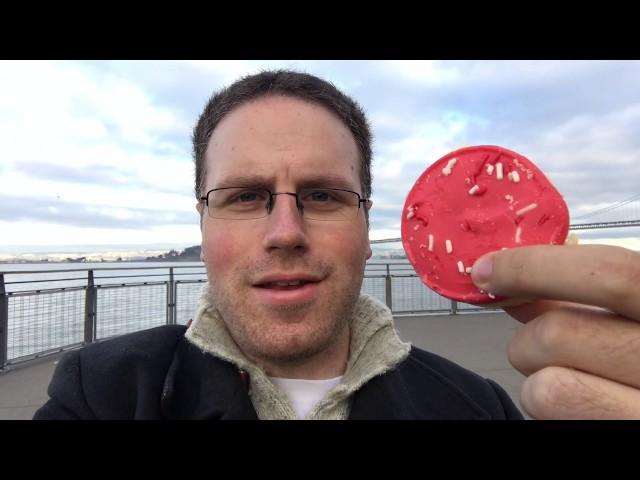 Reviewing Snacks In Random Places ~ Episode 2: Cheryl's Cookies, The End of a Pier