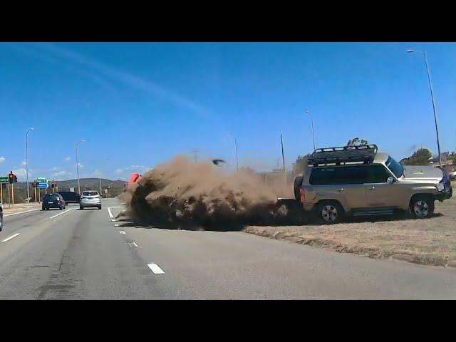 Australian Car Crash / Dash Cam Compilation 26