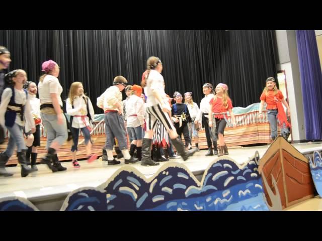 Reynolds Elementary performs "Pirates!"