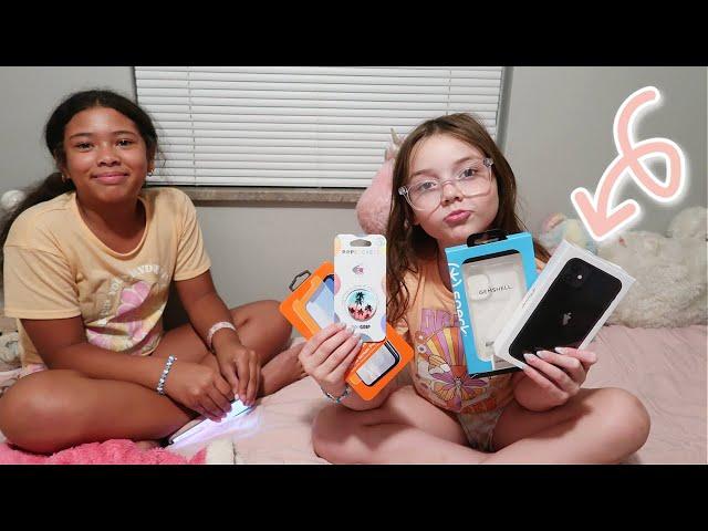 NEW iPHONE UNBOXiNG FOR HER BiRTHDAY