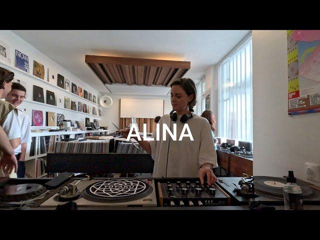 Yoyaku instore session with Alina