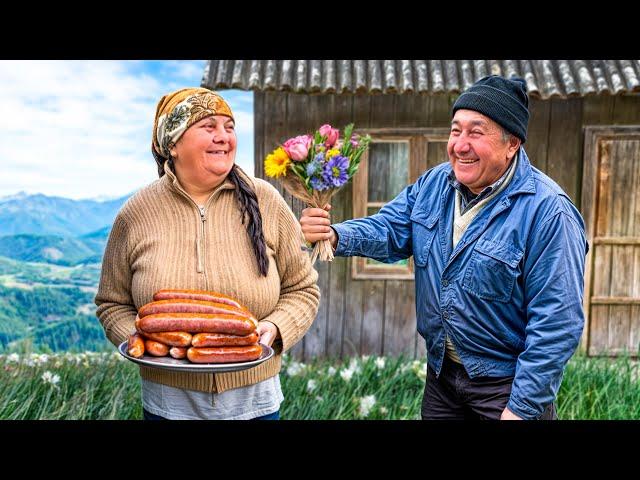 HAPPY Old Age of an ELDERLY Couple in a Mountain Village FAR From CIVILIZATION