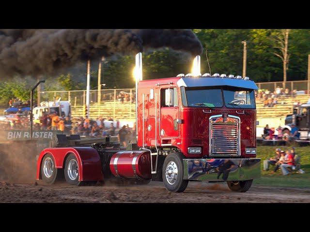 Semi Pulling 2022: Over The Top Diesel Showdown. Class B Semis.