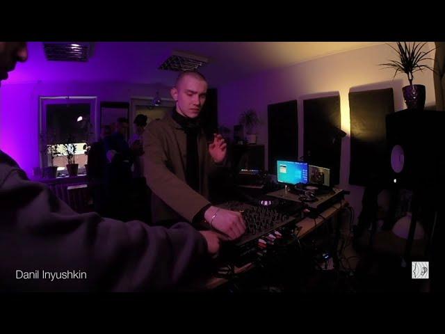 Danil Inyushkin // @ tapetown.live // 10-04-2021