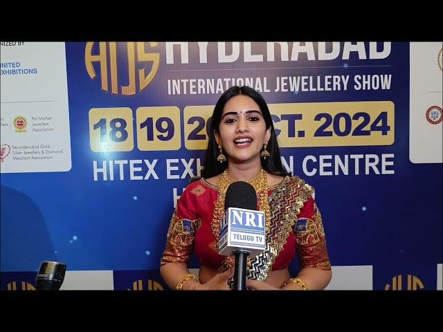 Actress Shravanthi Chokkarapu Wishing you a happy Dashera to All | NRI TELUGU TV