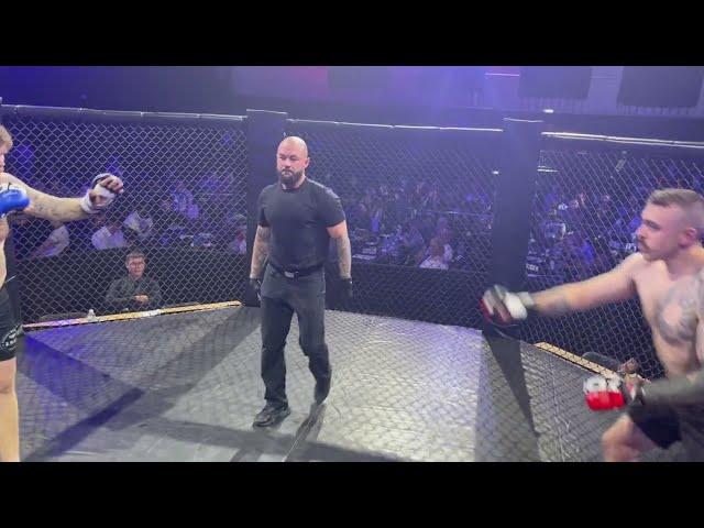 Elite Combat MMA fight , Fraser Hackley V Matt Archer 4