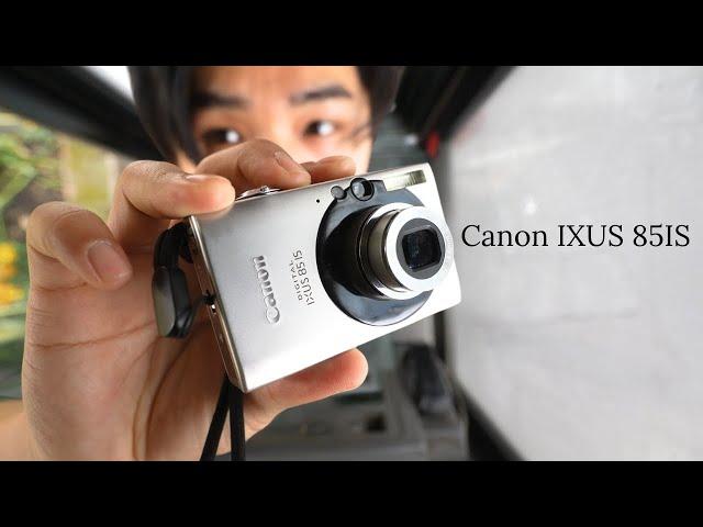 I shoot street photography with a CCD camera ! [Canon IXUS 85 IS]