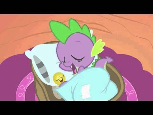 MLP Spike sleeping with fly