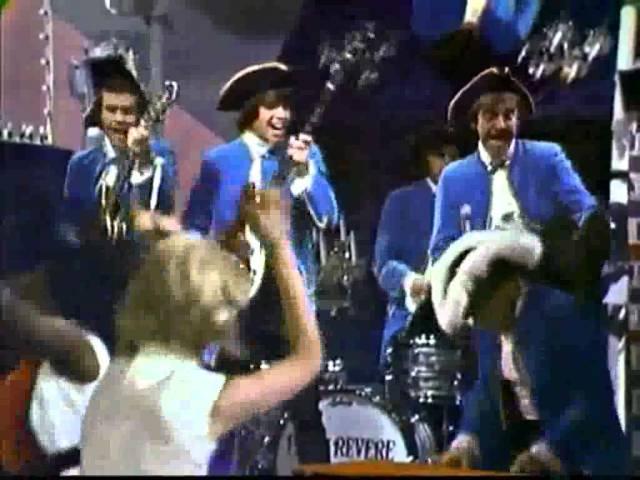 Paul Revere And The Raiders - Steppin' Out (with lyrics) - HD