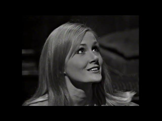 The Early Episodes - Video 3 - Carolyn Stoddard