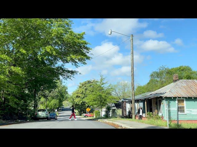 Driving through the Hoods of Columbia South Carolina