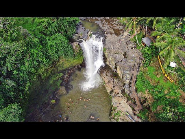  Tegenungan Waterfall / Bali / Indonesia [4K Ultra HD video from drone and land]