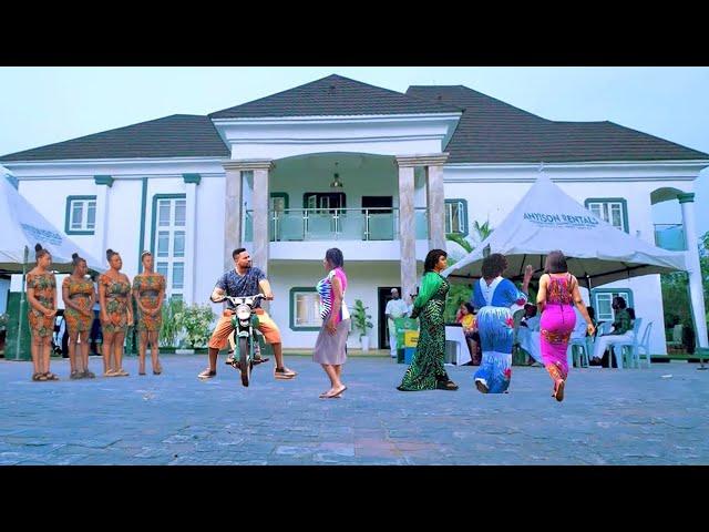 Dey Wer Al Shock 2See Him At DPalace Afta Rejecting Him Cos He's Poor Not Knowing He's Their Prince