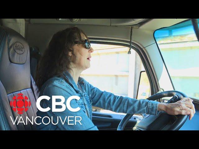 More Canadian women pursuing career in truck driving: industry group