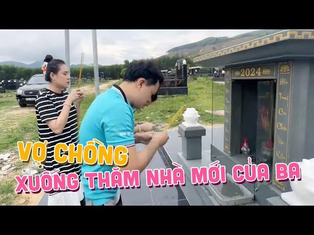 Vợ chồng Hồ Bích Trâm xuống thăm nhà mới của Ba, các Anh Chị đều lo chu toàn cho Ba