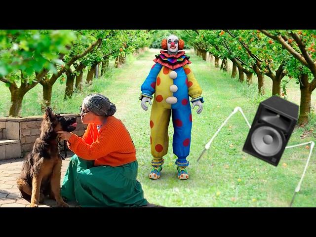 Super Granny rescue puppy from Clown & Skibidi toilet monsters