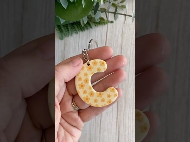 Daisy Water transfer on #polymerclay keyring  #diygifts #artandcraft