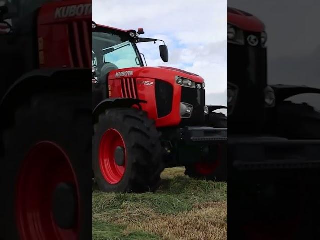 Orange is the New Black 🟠 #agri #kubota #kubota_tractor #silage #silage2022 #grass #farming