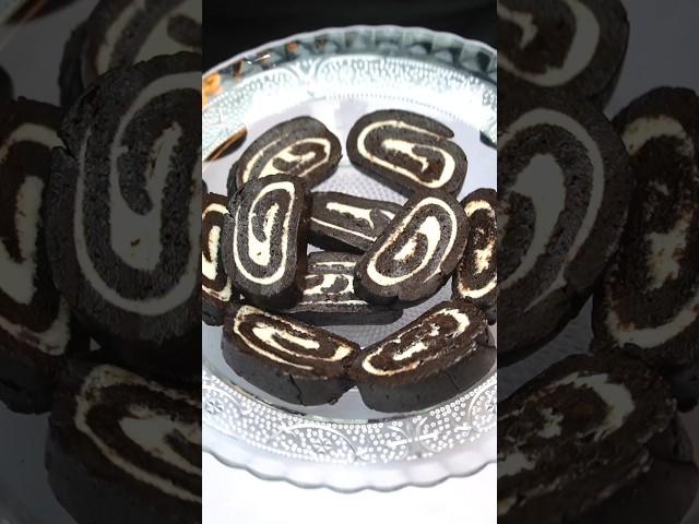 Oreo roll recipe #youtubeshorts #asmrfood #asmr #oreo #recipe #cake #chocolate #shorts #viral #yt