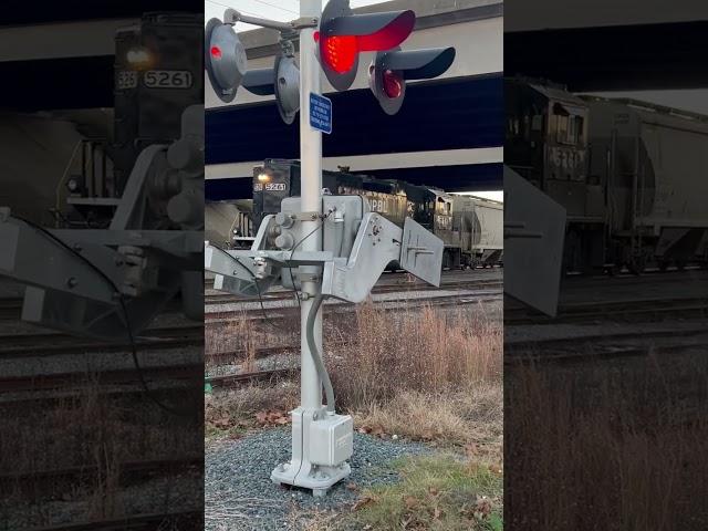 NPBL GP38-2 #5261