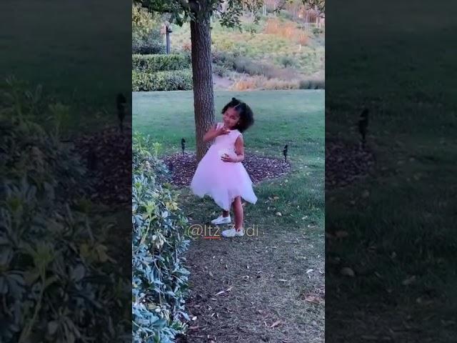 True posing for y'all #KhloeKardashian#Tristan