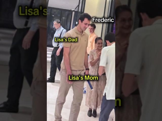 Lisa and Frederic in Thailand with Lisa's family #lisa #frederic #arnault #thailand