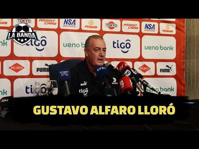 GUSTAVO ALFARO ENTRE LAGRIMAS | LA BANDA