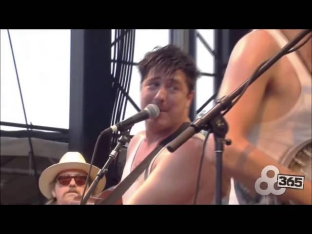 Amazing Grace - Mumford & Sons + Friends Bonnaroo (2011)