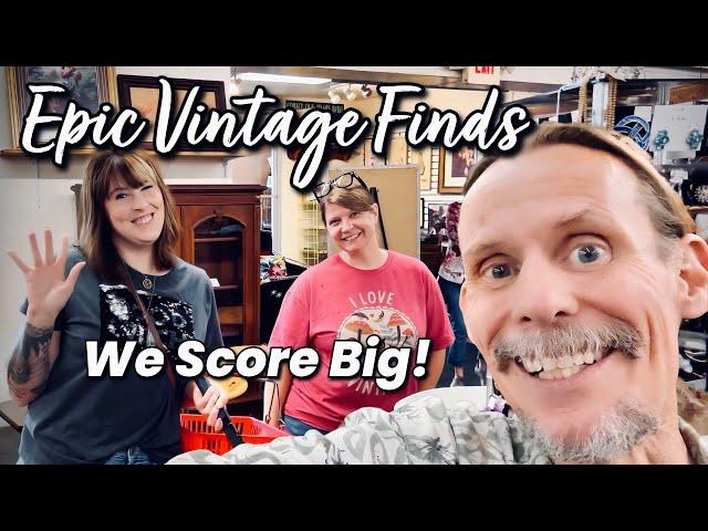 Thrift Shopping a Giant Antique Mall for Vintage Finds & Deals!