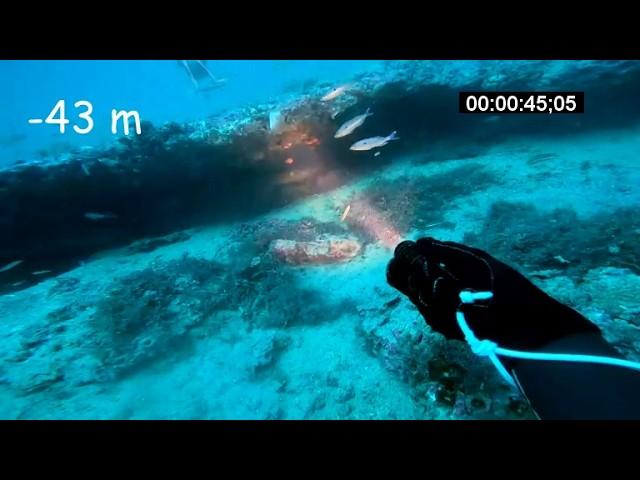 Fishing at 43 meters deep with Enrique Saura.