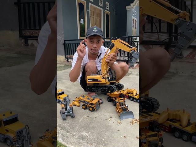 Tc excavator huina 1535 #rc #rcexcavator #excavator #maianananak