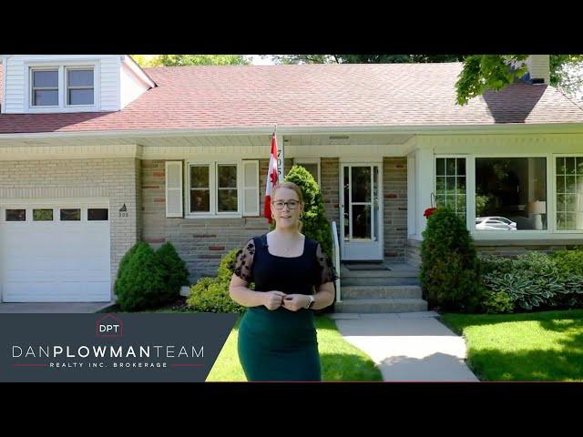 Oshawa Home For Sale In Highly Desirable Family Neighbourhood | Dan Plowman Team