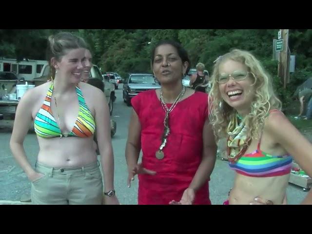 Peace Love and Paint - A Roberts Creek Documentary by Element 7 Productions
