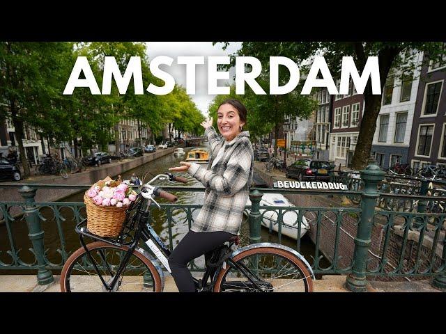 Experiencing the BEST of Amsterdam | Canals, Stroopwafels and Markets!