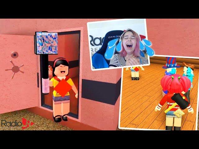 TACO CREW Plays Roblox FLEE THE FACILITY | SO FUNNY I CRIED