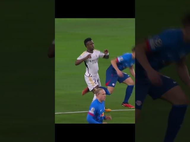 Vinícius Júnior vs Orban #vinicius #viniciusjunior #vinijr #viniciusjr #viniciusorban #vinijrorban