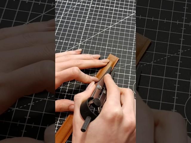 Process #sewing #keychain #diy #pattern #leatherpattern #leathercraft #tutorial #stovbetska #keyfob