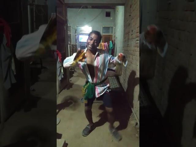 seese  ki  umar  pyar  ki akhir visat kya #comedy dance #shortvideo #viral #trending