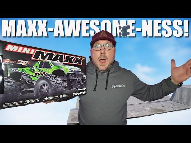 Traxxas Mini Maxx - Unboxing, Review, BASHING! It's Fantastic!!!