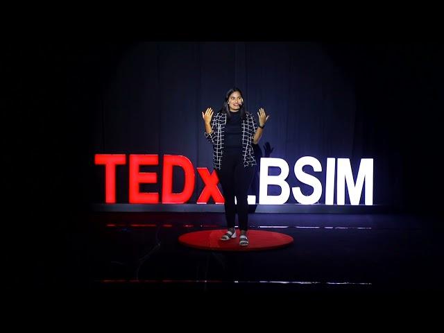 Being Uncomfortable is Just a Mindset | Simran Balar Jain | TEDxLBSIM