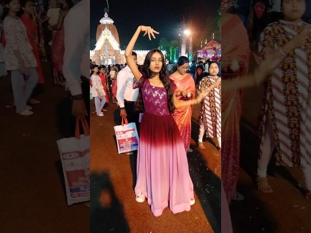 thodi fursat bhi meri jaan🪅 ️ #publicdance