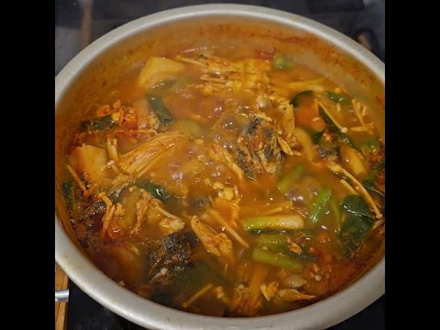 광어 회 뜨고 남은 생선으로 매운탕 굿 맛! #생선매운탕 #광어 #제주광어 #한림수협
