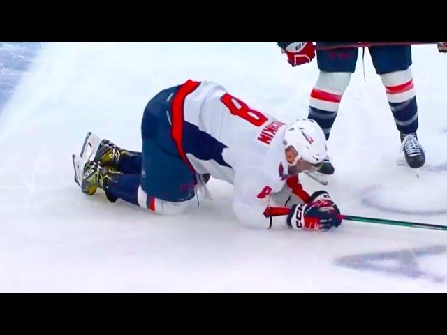 Alex Ovechkin Injury Leaves Game After Going Knee On Knee With Jack McBain | Capitals vs Utah HC